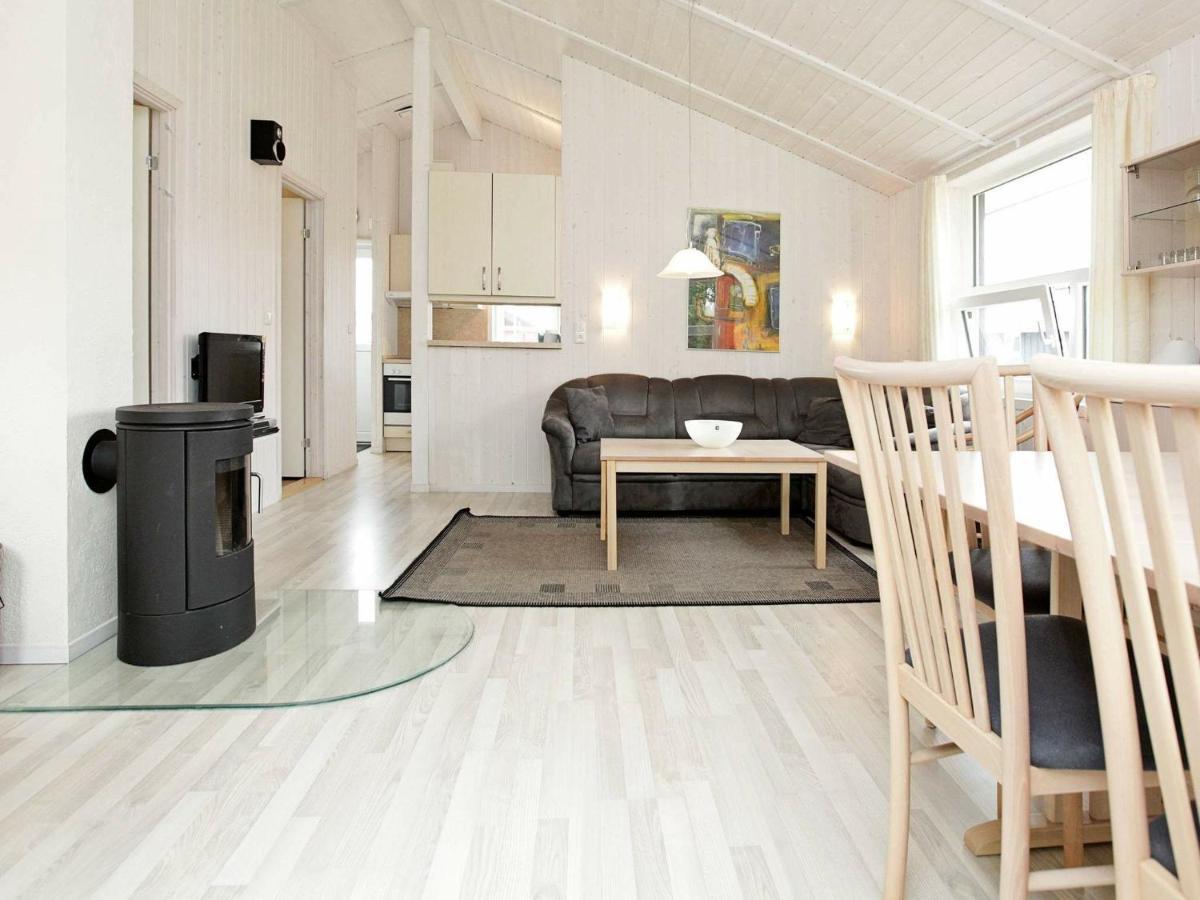 5 Person Holiday Home In Grömitz Exterior foto